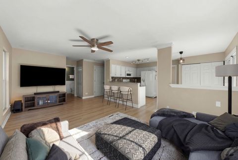 Tiny photo for 548 Larkspur Drive, Bolingbrook, IL 60440 (MLS # 12588264)