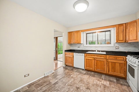 Tiny photo for 357 N Clarendon Avenue, Lombard, IL 60148 (MLS # 12744383)