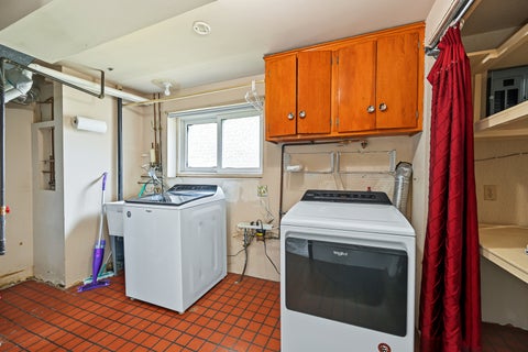 Tiny photo for 357 N Clarendon Avenue, Lombard, IL 60148 (MLS # 12744383)
