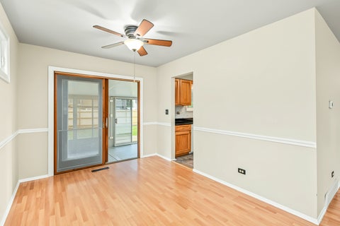 Tiny photo for 357 N Clarendon Avenue, Lombard, IL 60148 (MLS # 12744383)