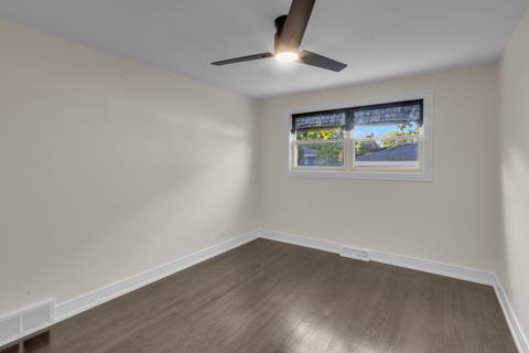 Tiny photo for 930 E 161st Place, South Holland, IL 60473 (MLS # 12713359)
