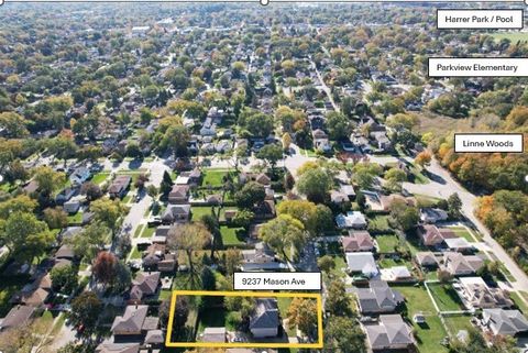 Tiny photo for 9237 Mason Avenue, Morton Grove, IL 60053 (MLS # 12517898)