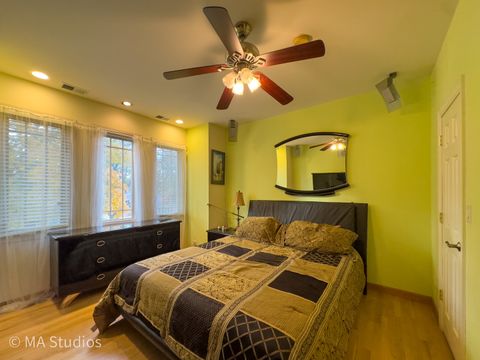 Tiny photo for 9237 Mason Avenue, Morton Grove, IL 60053 (MLS # 12517898)