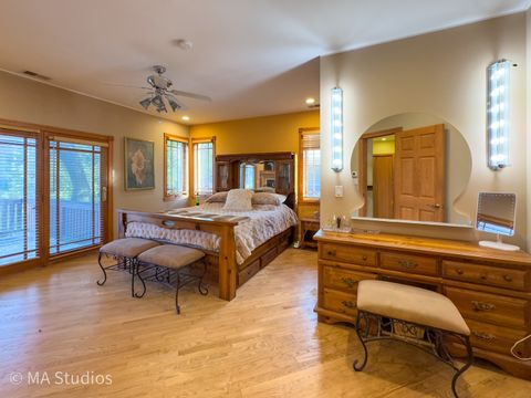 Tiny photo for 9237 Mason Avenue, Morton Grove, IL 60053 (MLS # 12517898)