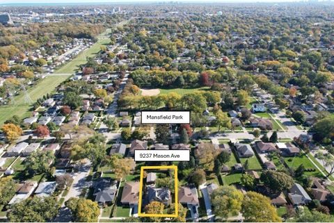 Tiny photo for 9237 Mason Avenue, Morton Grove, IL 60053 (MLS # 12517898)