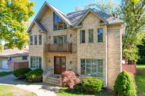 Photo of 9237 Mason Avenue, Morton Grove, IL 60053 (MLS # 12517898)