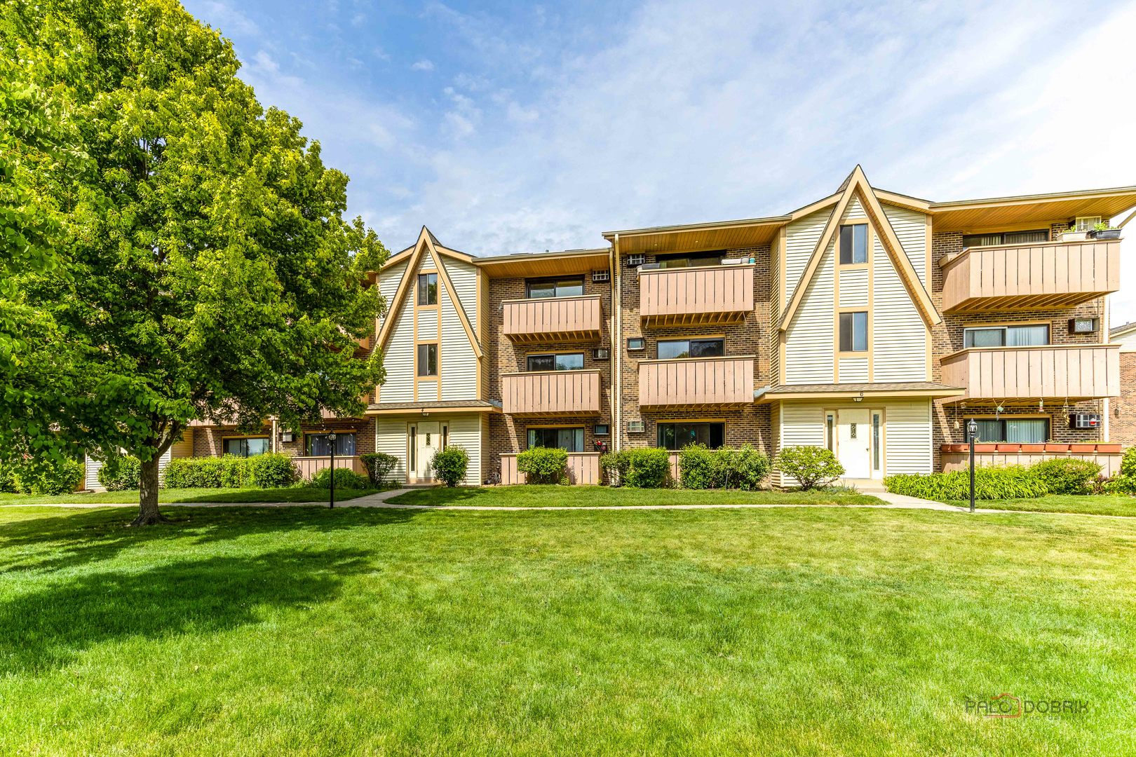 4 Echo Court 16