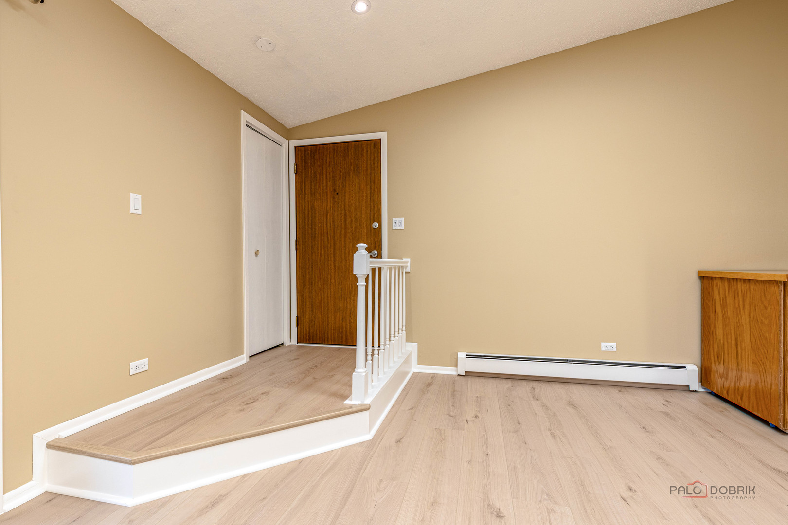 4 Echo Court 16