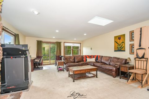 Tiny photo for 38871 N Lakeview Avenue, Antioch, IL 60002 (MLS # 12598542)