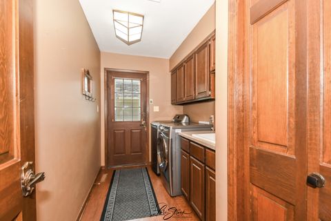 Tiny photo for 38871 N Lakeview Avenue, Antioch, IL 60002 (MLS # 12598542)