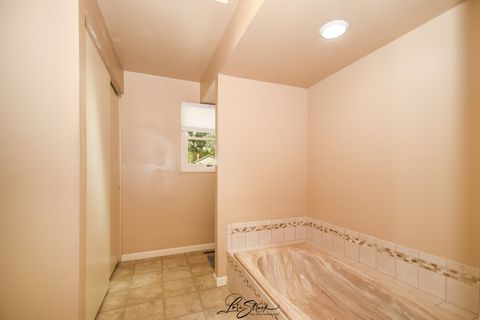 Tiny photo for 38871 N Lakeview Avenue, Antioch, IL 60002 (MLS # 12598542)