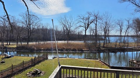 Tiny photo for 38871 N Lakeview Avenue, Antioch, IL 60002 (MLS # 12598542)