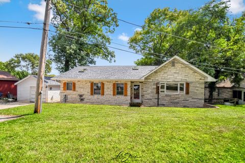 Tiny photo for 38871 N Lakeview Avenue, Antioch, IL 60002 (MLS # 12598542)