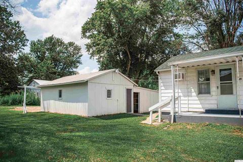Tiny photo for 121 N Broad Street, Loraine, IL 62349 (MLS # 12421986)