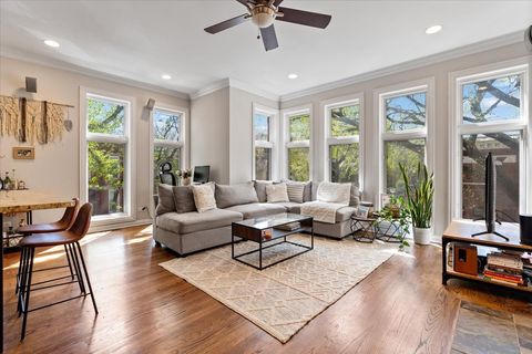 Tiny photo for 1934 W Thomas Street #2, Chicago, IL 60622 (MLS # 12624784)