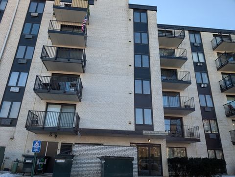 9074 W Terrace Drive 4J Niles IL 60714