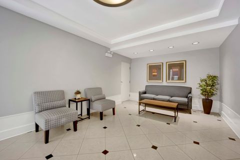 Tiny photo for 1350 W Fullerton Avenue #405, Chicago, IL 60614 (MLS # 12487545)