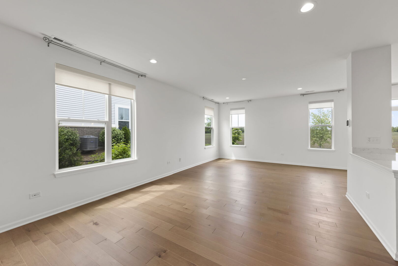 4184 Calder Lane