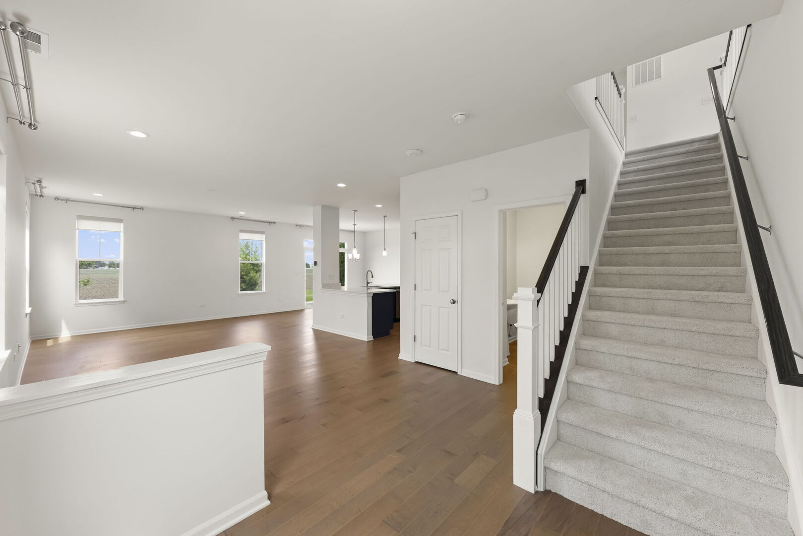 4184 Calder Lane