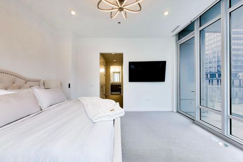 Tiny photo for 360 W Erie Street #5D, Chicago, IL 60654 (MLS # 12605903)