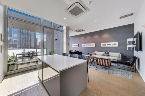 Tiny photo for 360 W Erie Street #5D, Chicago, IL 60654 (MLS # 12605903)