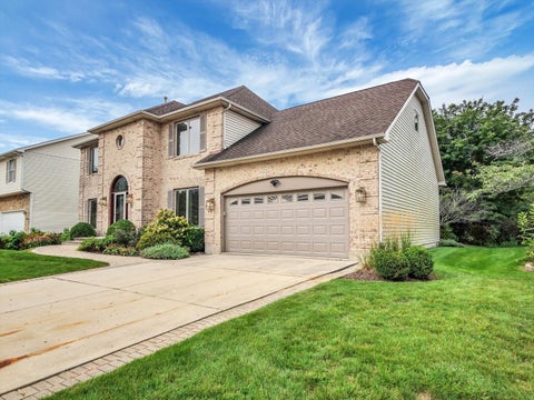 Tiny photo for 640 Downey Street, Hoffman Estates, IL 60169 (MLS # 12739743)