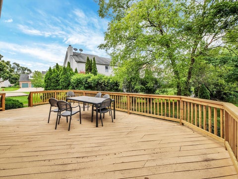 Tiny photo for 640 Downey Street, Hoffman Estates, IL 60169 (MLS # 12739743)