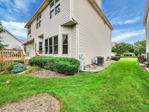 Tiny photo for 640 Downey Street, Hoffman Estates, IL 60169 (MLS # 12739743)