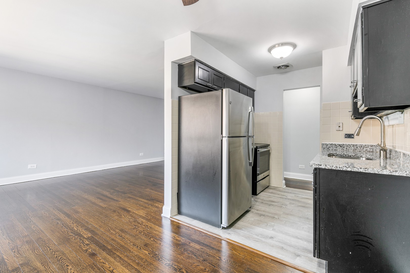 6021 N Winthrop Avenue 507