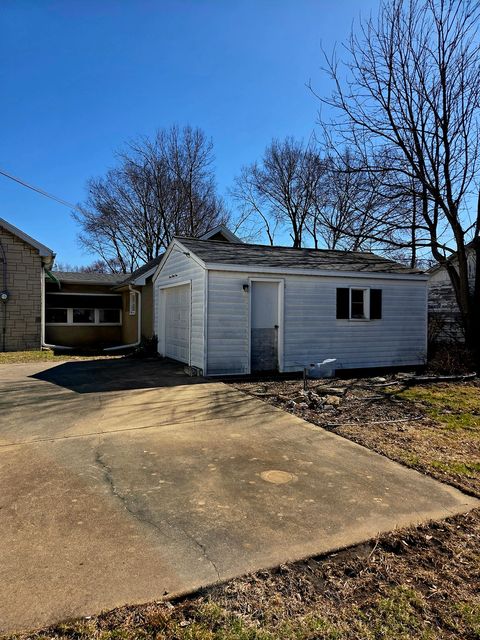 Tiny photo for 339 Broadway Street, Marseilles, IL 61341 (MLS # 12586835)