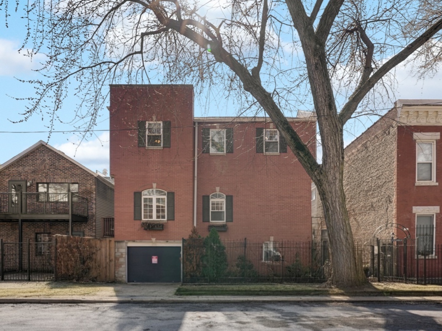 1733 W Crystal Street C