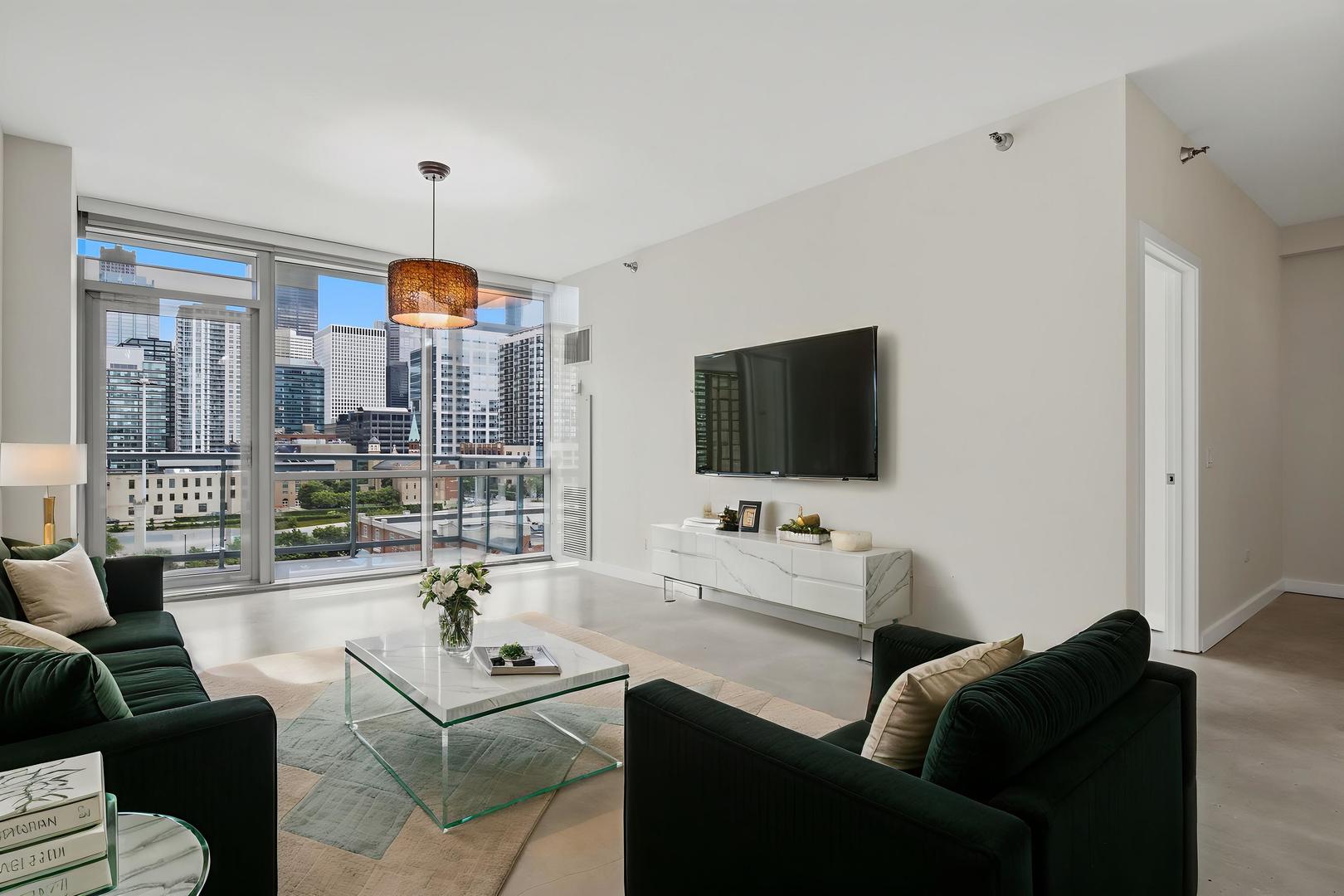 123 S Green Street 704B