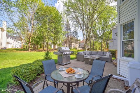 Tiny photo for 103 N Sterling Heights Road, Vernon Hills, IL 60061 (MLS # 12628772)