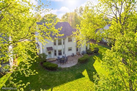 Tiny photo for 103 N Sterling Heights Road, Vernon Hills, IL 60061 (MLS # 12628772)