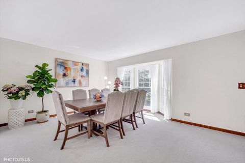 Tiny photo for 103 N Sterling Heights Road, Vernon Hills, IL 60061 (MLS # 12628772)