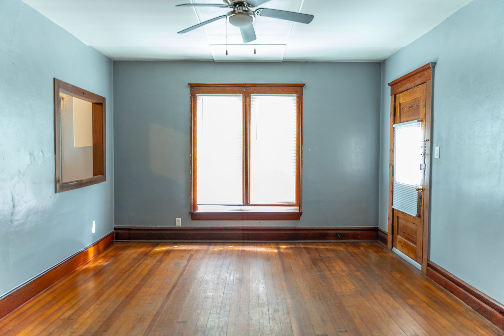302 E Prospect Terrace