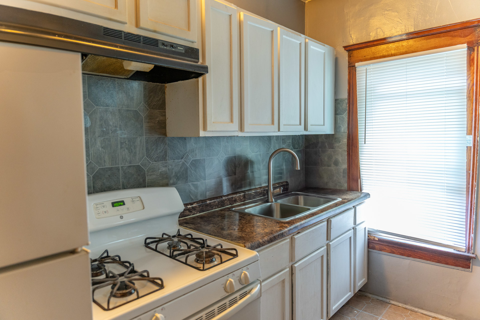 302 E Prospect Terrace