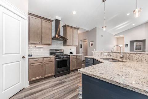 Tiny photo for 531 W Meadowdale Circle, Hampshire, IL 60140 (MLS # 12506143)