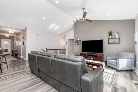 Tiny photo for 531 W Meadowdale Circle, Hampshire, IL 60140 (MLS # 12506143)