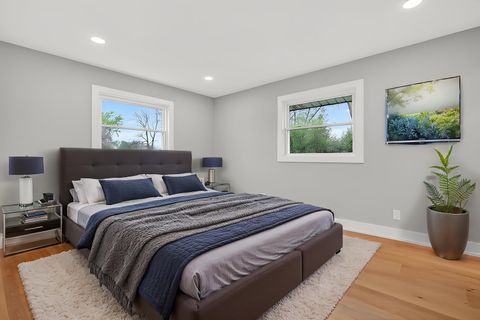 Tiny photo for 1230 Guerin Road, Libertyville, IL 60048 (MLS # 12631210)