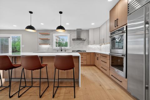 Tiny photo for 1230 Guerin Road, Libertyville, IL 60048 (MLS # 12631210)