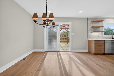Tiny photo for 1230 Guerin Road, Libertyville, IL 60048 (MLS # 12631210)