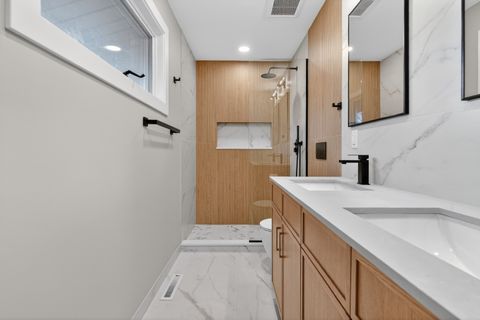 Tiny photo for 1230 Guerin Road, Libertyville, IL 60048 (MLS # 12631210)