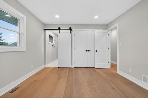 Tiny photo for 1230 Guerin Road, Libertyville, IL 60048 (MLS # 12631210)