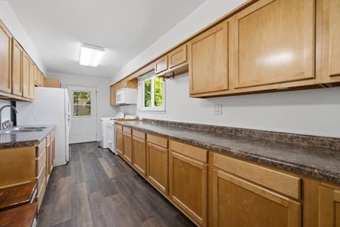 Tiny photo for 207 Caddy Avenue, Carpentersville, IL 60110 (MLS # 12741720)