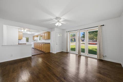 Tiny photo for 207 Caddy Avenue, Carpentersville, IL 60110 (MLS # 12741720)