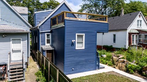 Tiny photo for 845 W 50th Place, Chicago, IL 60609 (MLS # 12488657)