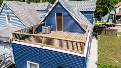 Tiny photo for 845 W 50th Place, Chicago, IL 60609 (MLS # 12488657)
