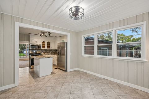 Tiny photo for 10280 Kenilworth Avenue, Algonquin, IL 60102 (MLS # 12472364)