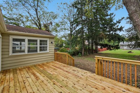 Tiny photo for 10280 Kenilworth Avenue, Algonquin, IL 60102 (MLS # 12472364)
